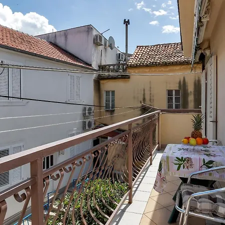 Andrijasevic-city Center Apartamento